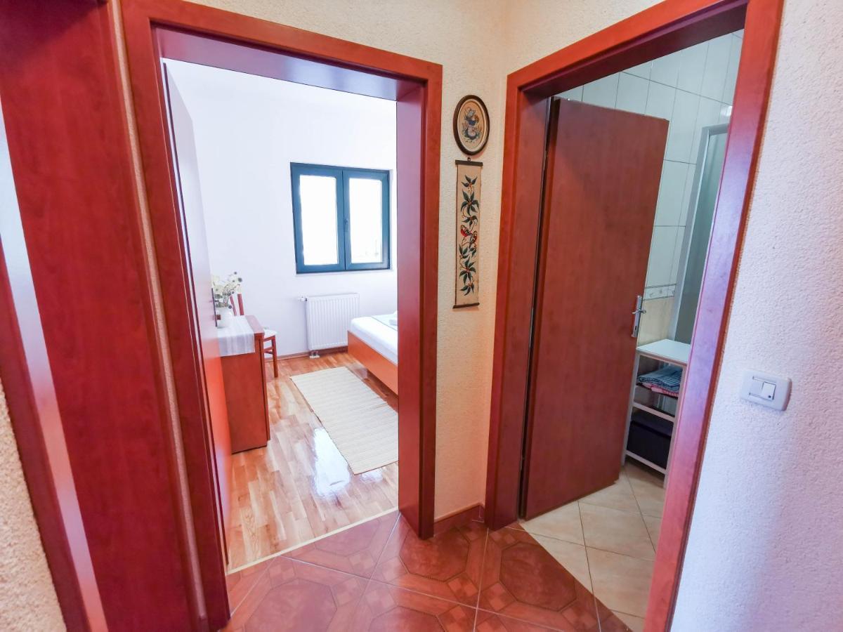 Apartments Vukovic Vanja Makarska Eksteriør bilde