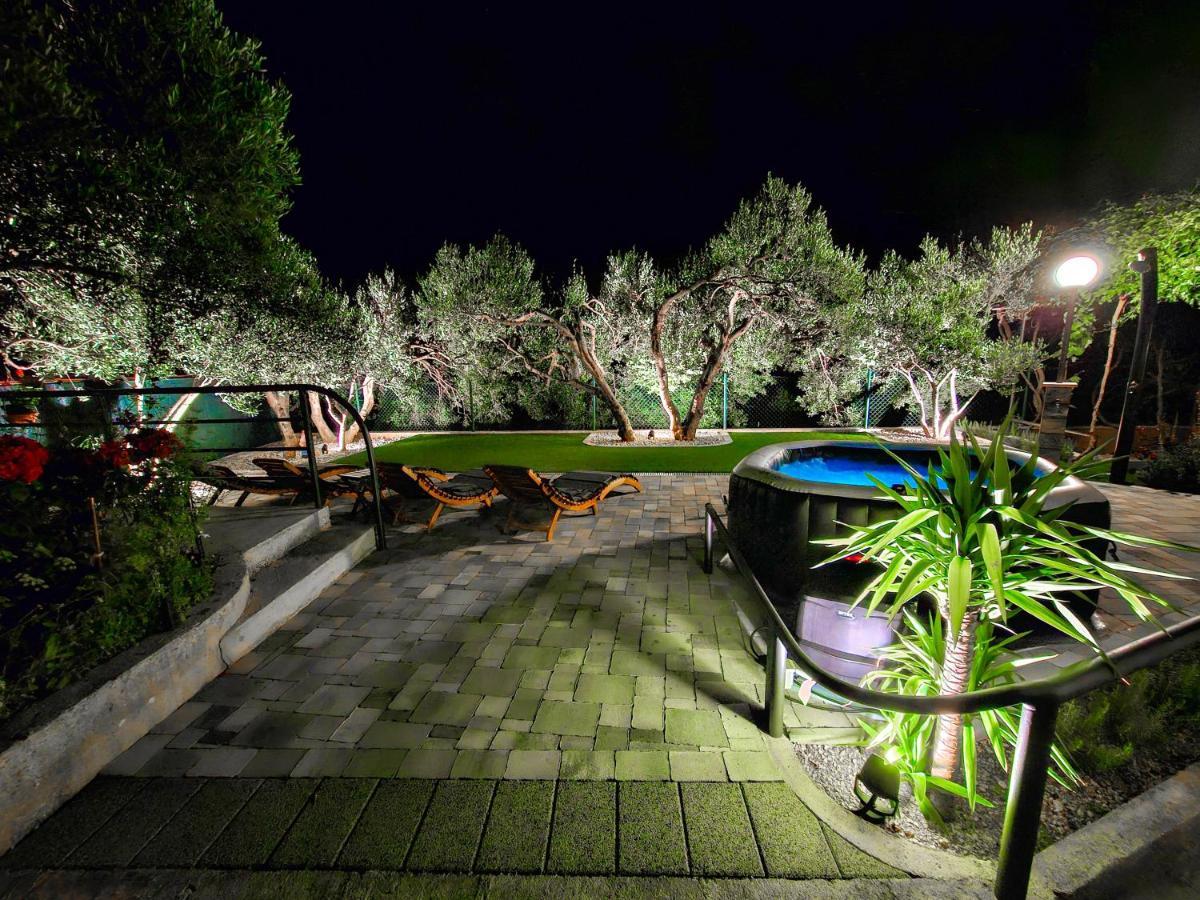 Apartments Vukovic Vanja Makarska Eksteriør bilde