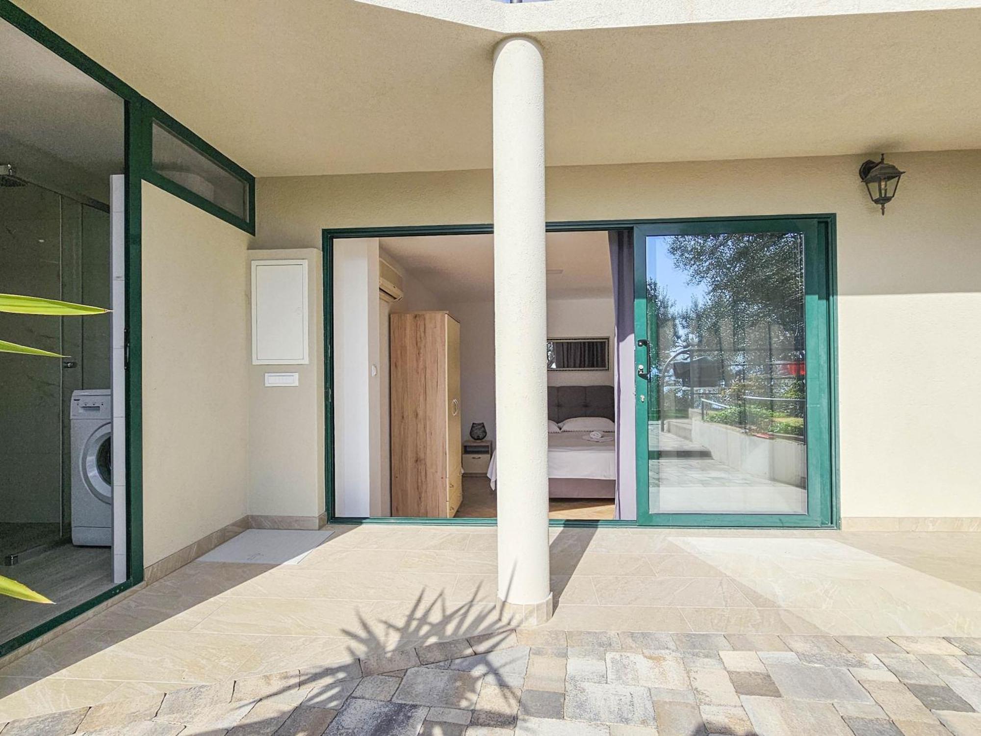 Apartments Vukovic Vanja Makarska Eksteriør bilde
